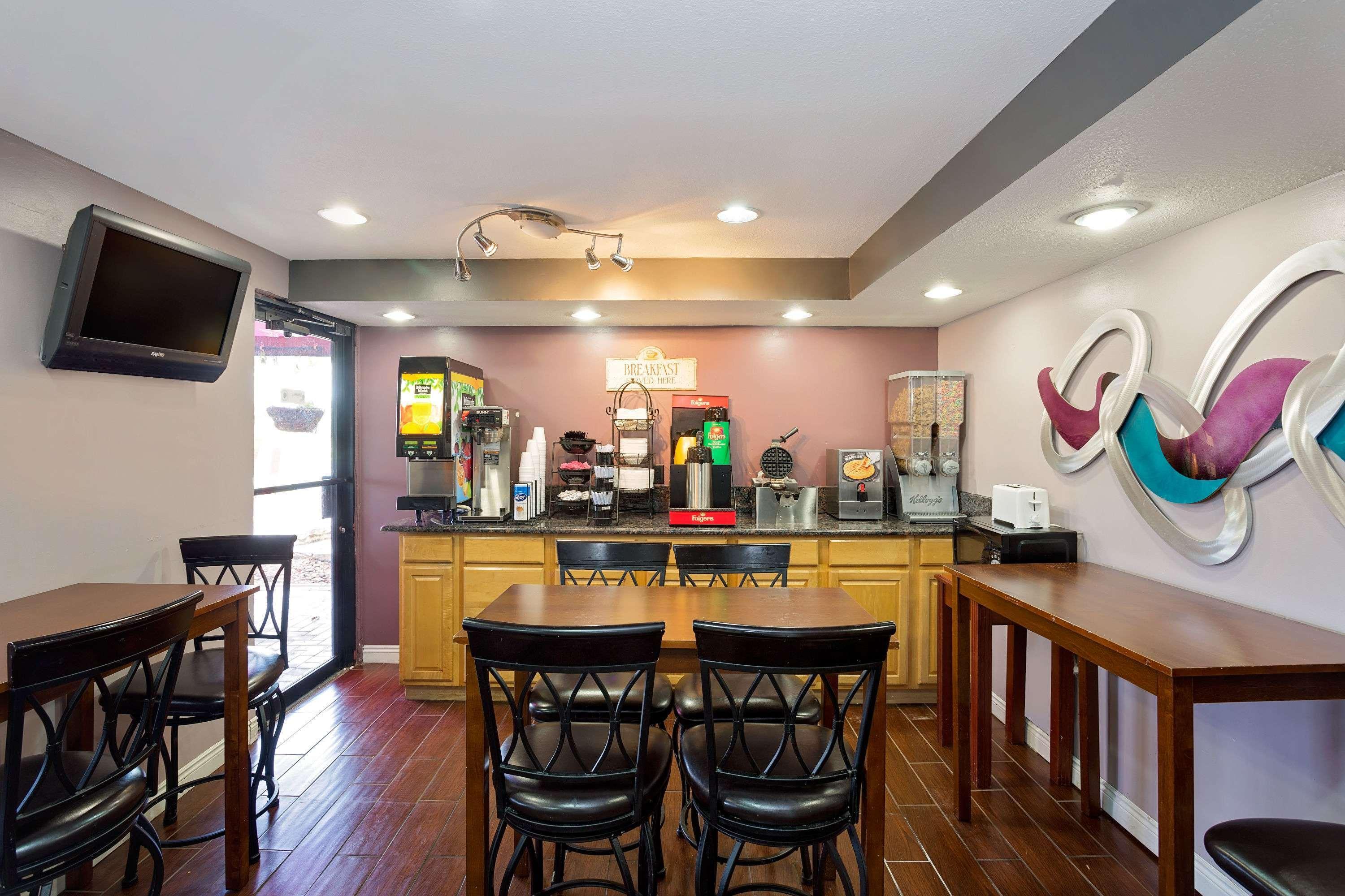 夏洛特港骑士酒店 外观 照片